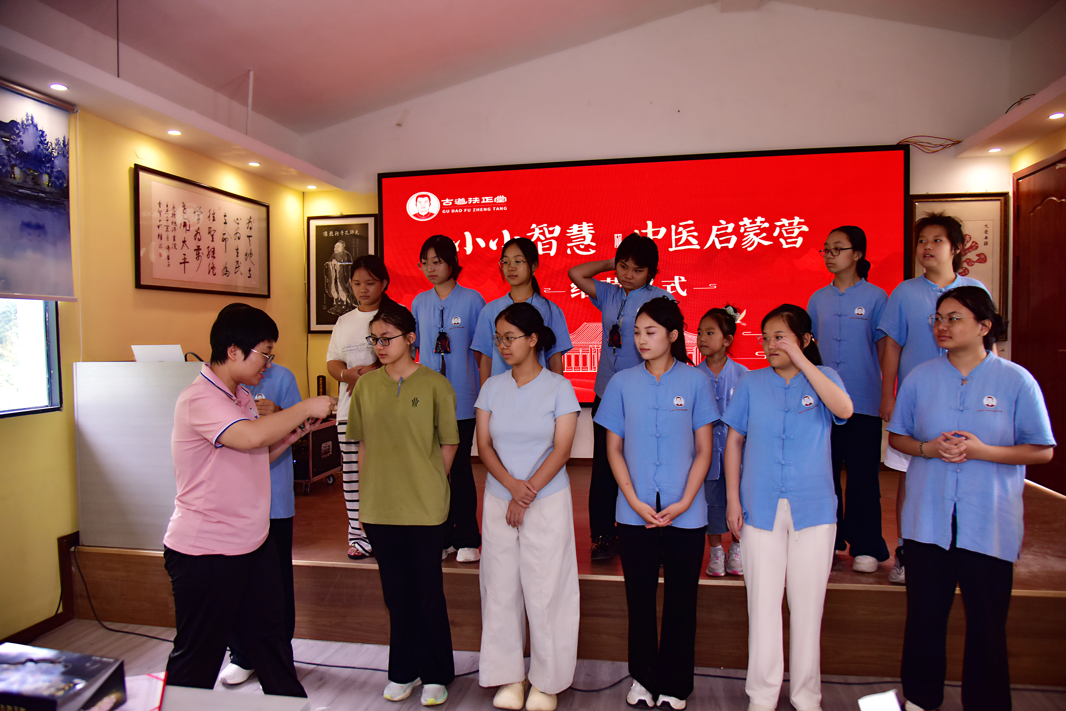 照片大图