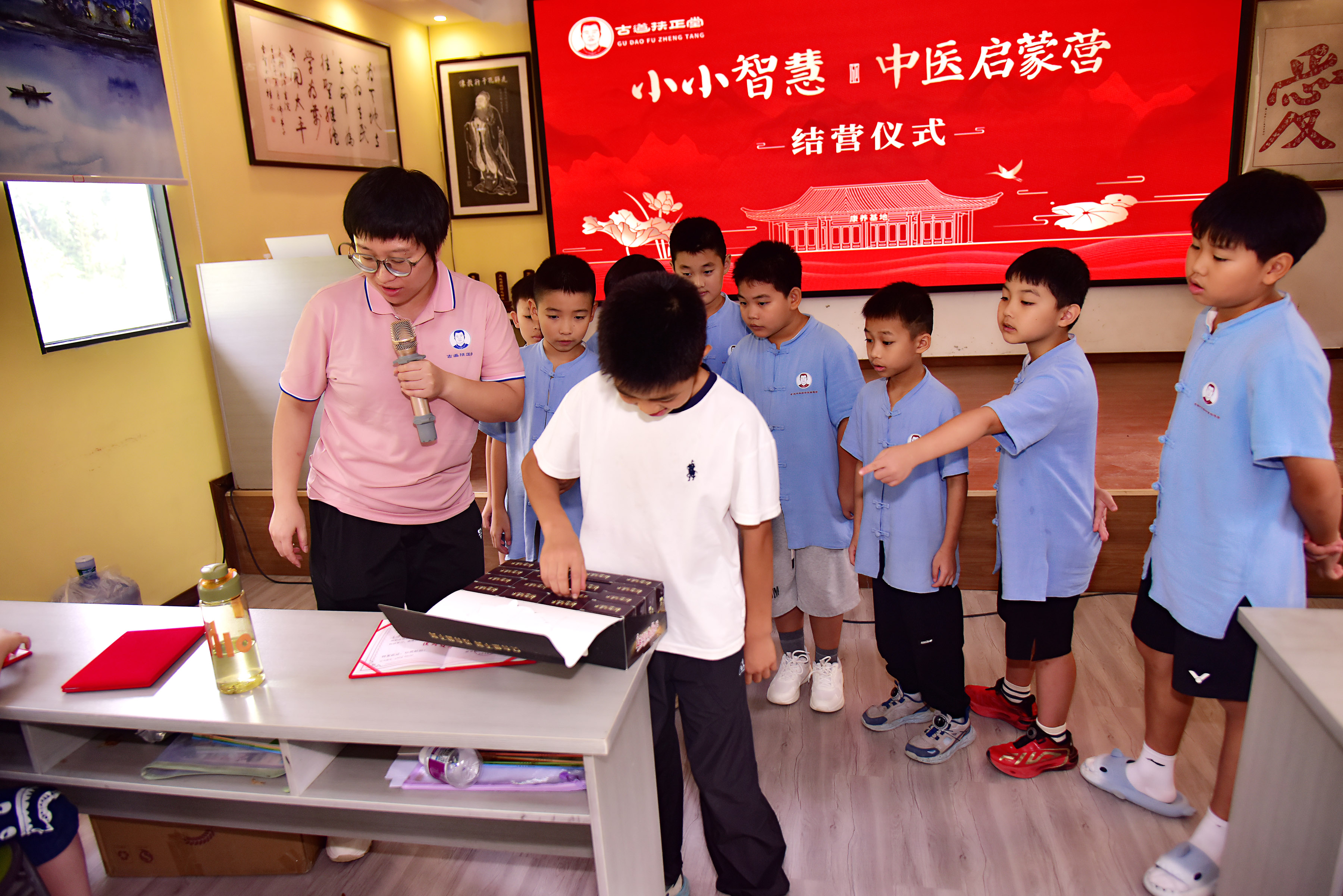照片大图