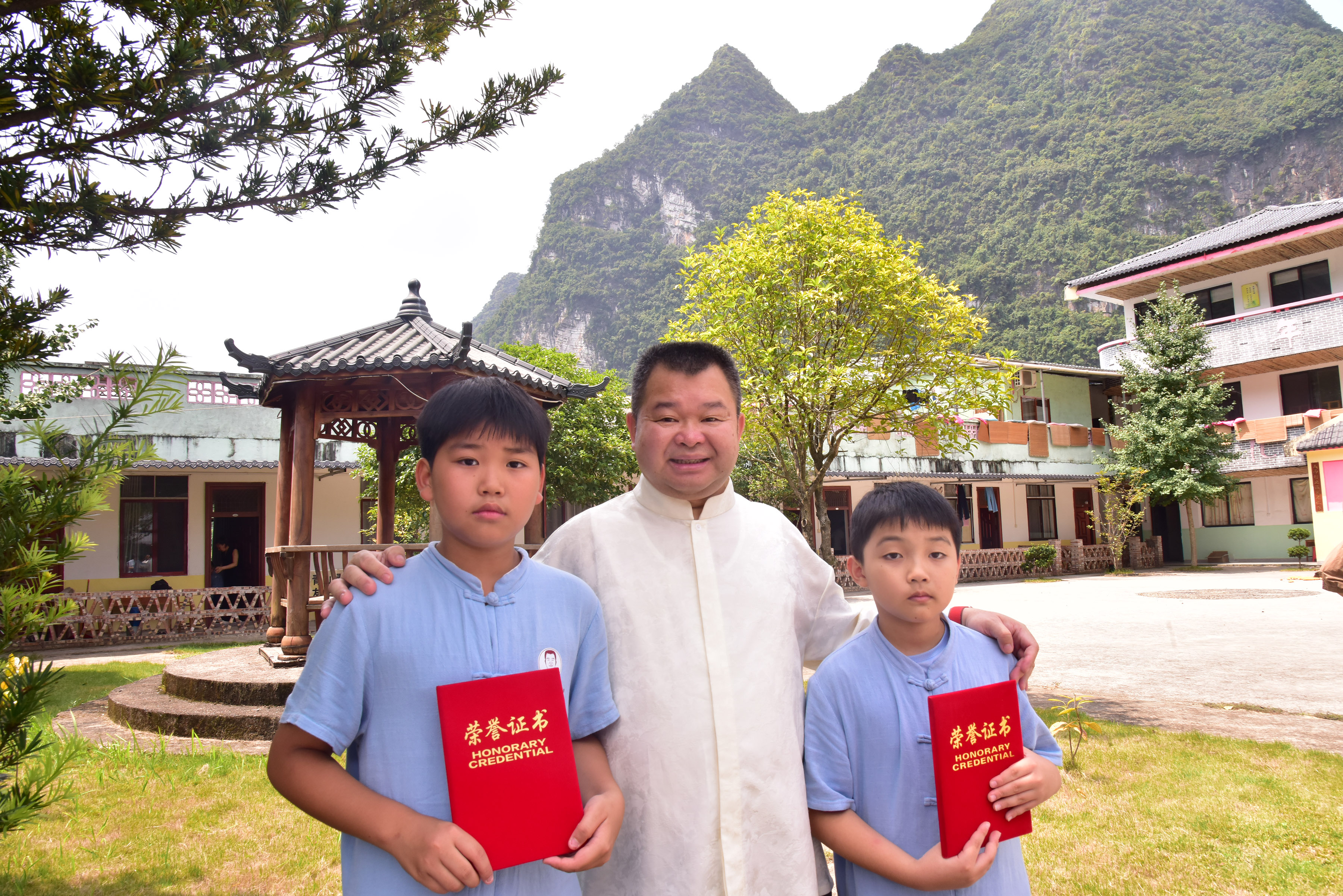 照片大图