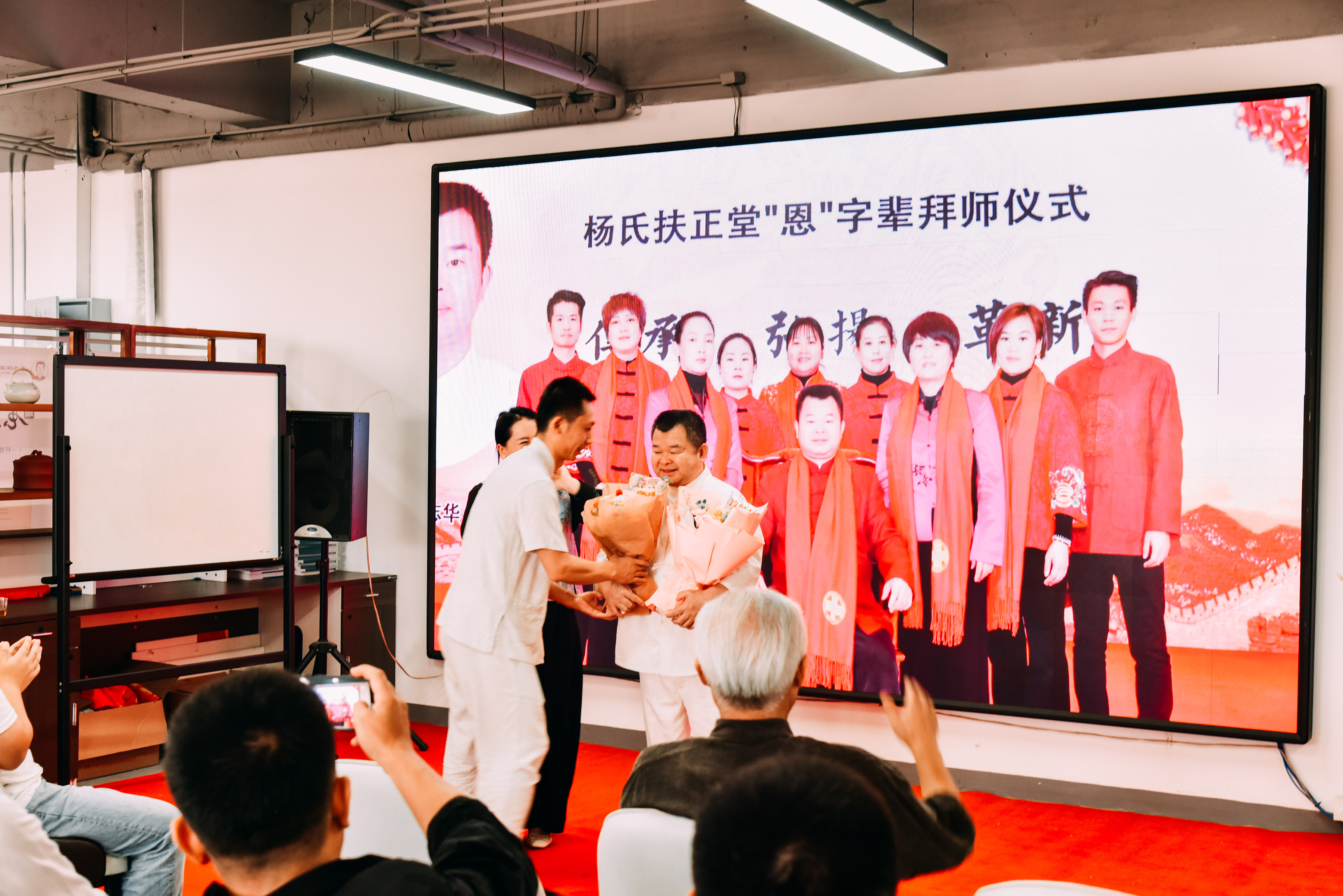 照片大图