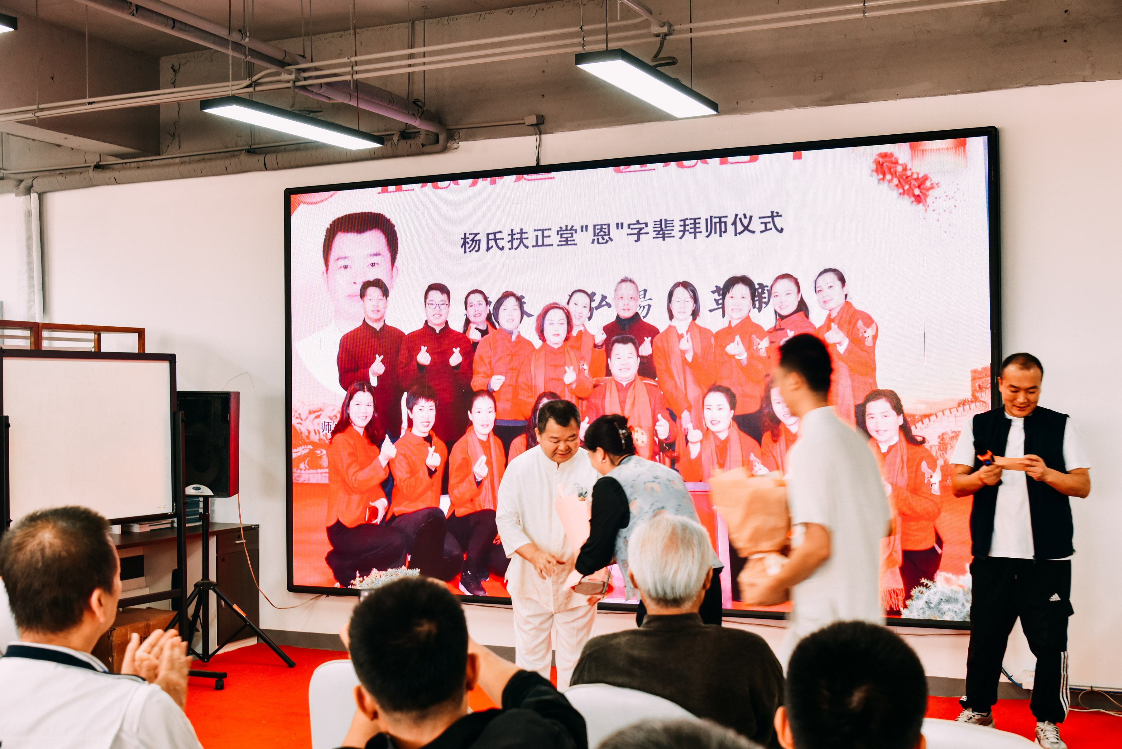 照片大图