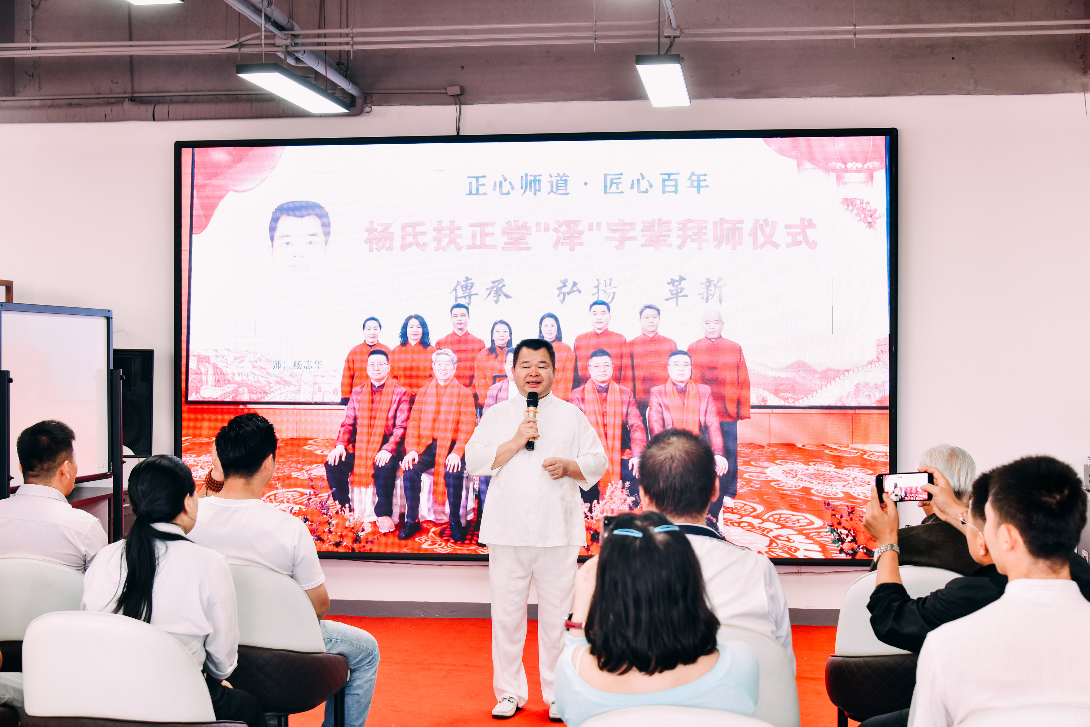 照片大图